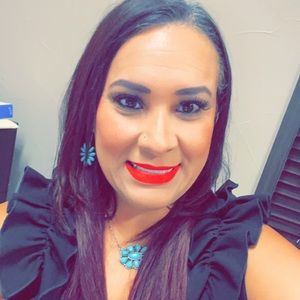 Meet your Posher, Jackie